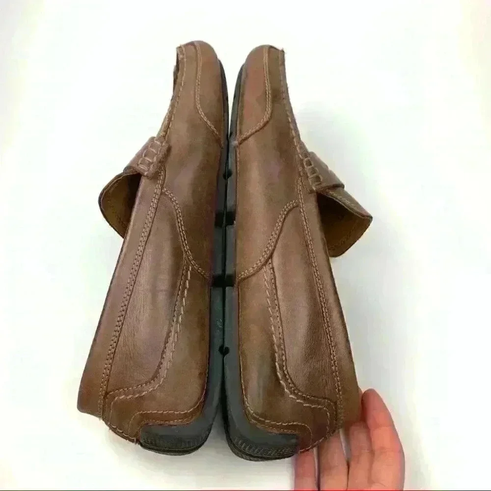 Clarks collection penny loafers size 9 42 brown leather slip on comfort drivers